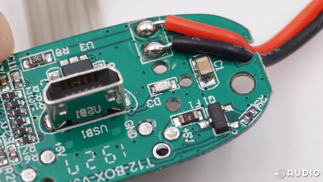 自恢復(fù)保險(xiǎn)絲在TWS充電倉(cāng)的應(yīng)用